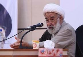 نکوداشت مادران و همسران شهدا و ایثارگران ارزشمند و نیکو است