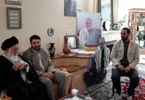 دیدار نماینده ولی فقیه در خراسان رضوی با خانواده سردار شهید شوشتری