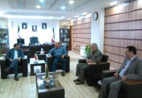 خدمت به خانواده های شهدا یک وظیفه است