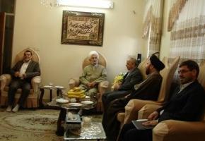 خانواده‌های شاهد و ایثارگر در جامعه عزتمند زندگی می‌کنند