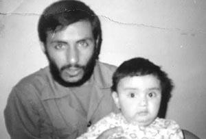 فرزند شهید همت:پدر، جای تمام دست های ترحمی که سرم را لمس کرده اند درد می کند