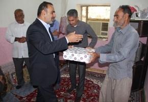 خانواده های شهدا گل های بوستان ایثار هستند