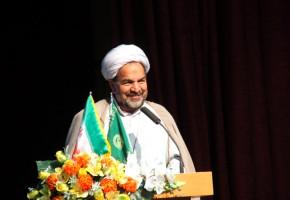 ایثارگران در ترویج فرهنگ و علوم قرآنی پیشگام باشند