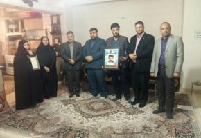 شهادت قله کمال است