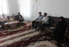 دیدار تیم شهیدان اخلاقی با خانواده شهدای شهرستان سمنان