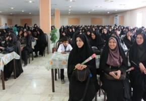 همسران جانبازان، اسوه های صبر و استقامت و فداکاری اند