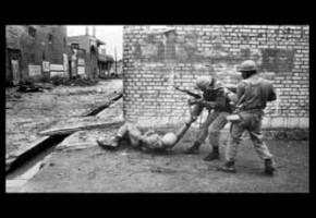 من «غلام حسین پورخاکسار» زنده و اسیر هستم