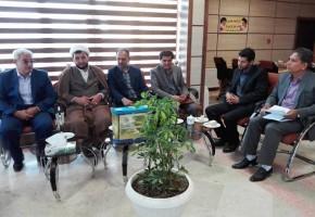 خانواده تنها شهید فتح خرمشهر زاوه تجلیل شد