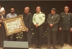 تجلیل از خانواده‌ شهدای مدافع حرم به مناسبت آزاد‌سازی خرمشهر