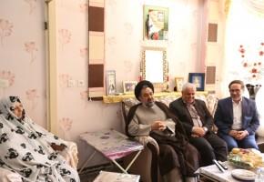 ضرورت بهره مندی از ظرفیت پدران روحانی شهید در ترویج فرهنگ ایثار