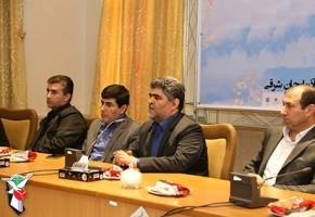 شهدا و ایثارگران بصورت عملی راه را نشان دادند