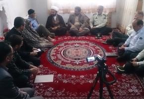 روحیه‌ انقلابی‌ خانواده‌های شهدا در جامعه تزریق شود