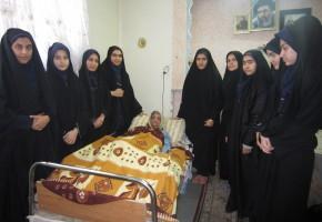 دیدار دانش آموزان مدرسه شاهد کوثر رباط کریم با مادر شهید