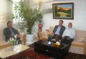 دیدار مدیر کل و مسئولین بنیاد شهید و امور ایثارگران با خانواده های معظم شهدا و ایثارگران ارومیه