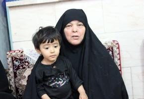 افتخار می کنم پسرم در این راه به شهادت رسید