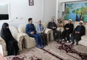 سیره شهدا الگو و چراغ راه انسان‌ها است