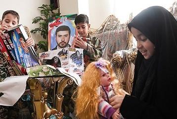 سرخی خونت به سیاهی چادرم هدیه شد