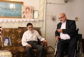 دیدار و تکریم ایثارگران وظیفه ذاتی بنیاد است