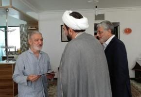 دیدار جمعی از مسئولان پیشوا با خانواده شهدای طلبه این شهرستان