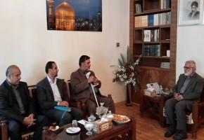 ترجمه آثار شهدا به زبان‌های رایج دنیا ضروری است