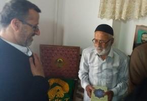 دیدار خادمین حرم امام رضا(ع) با خانواده شهدای تاکستان