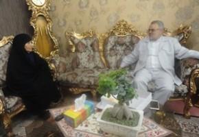 دیدار با خانواده شهدا روحیه بخش است