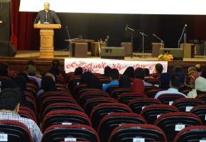 آزادگان پيام رسان خون شهدا باشند