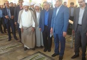 شهدا با نثار خون خود از اسلام دفاع کردند