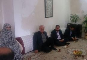 خانواده‌های شهدا اسوه‌ های صبر و استقامت هستند