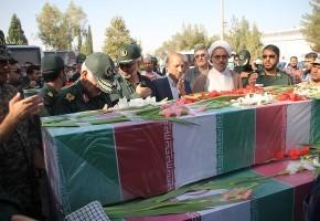 پیکر مطهر ۹ شهید گمنام وارد شیراز شد
