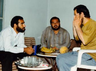 چه کسانی نخواستند حاج احمد برگردد؟!