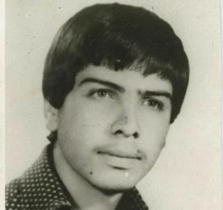 تمام عشقم نان خریدن از او بود