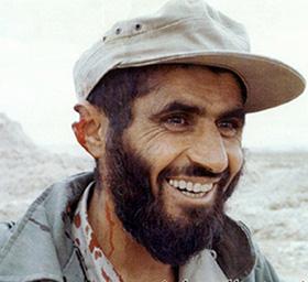 لباس فروشی که شکارچی شد