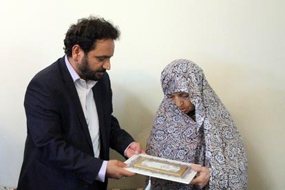 جانبازان را از خانه‌هایشان بیرون بیاورید/ اسوه جوانان نباید تنها فوتبالیست و سلبریتی باشد