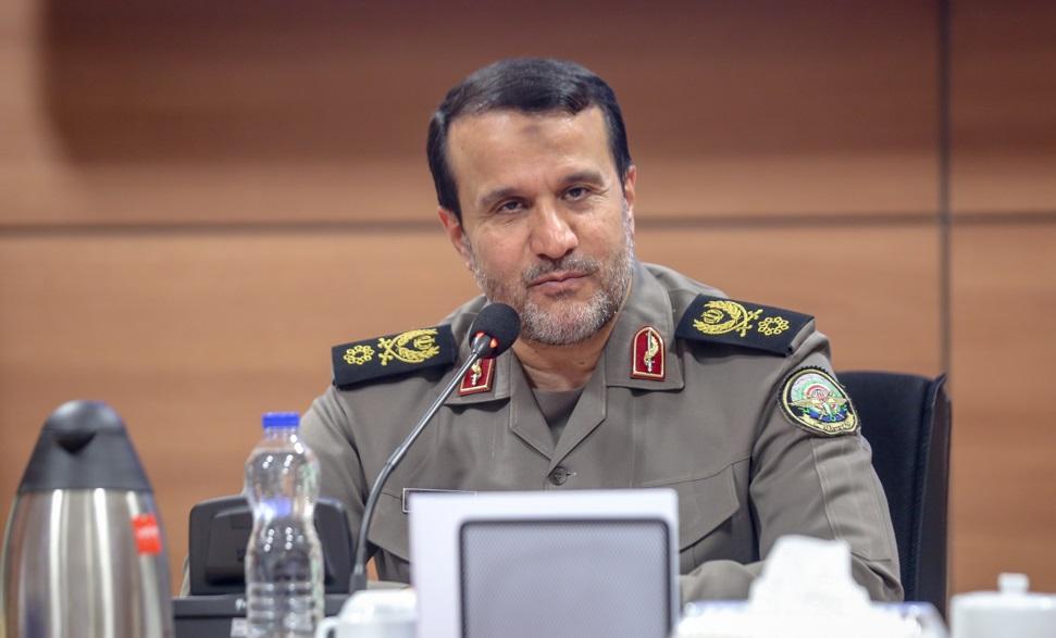 پیام شهدا وحدت و همبستگی است/ اقتدار نیروهای مسلح در مقابله با آمریکا به برکت خون شهداست