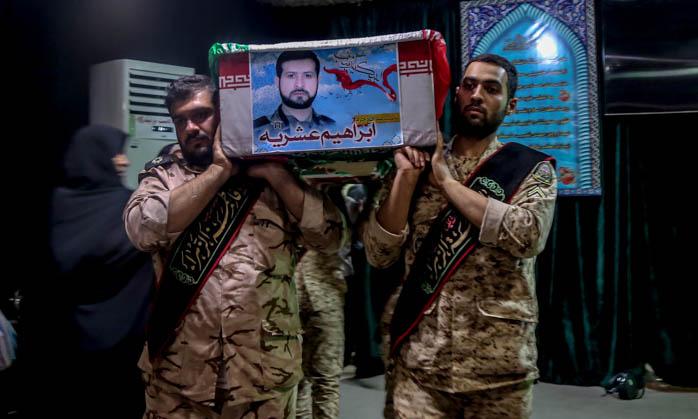 پیکر شهید ابراهیم عشریه در دانشگاه امام حسین (ع) تشییع شد