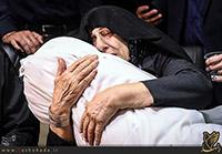 مادرانه‌هایی از ۳۱ سال گمنامی فرزند: جوان رشیدم را مثل یک بچه بغل گرفتم