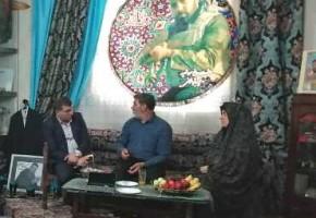 مجاهدت مدافعان حرم امید را در دل مسلمانان ایجاد کرد