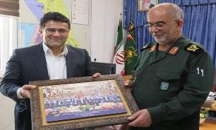 نسل جوان پاسدار خون و آرمان‌های شهدا هستند