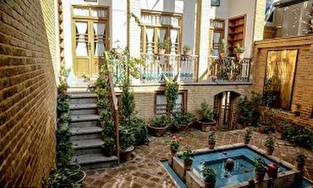 نمایی از تاریخ معاصر ایران در دل خانه یک شهید