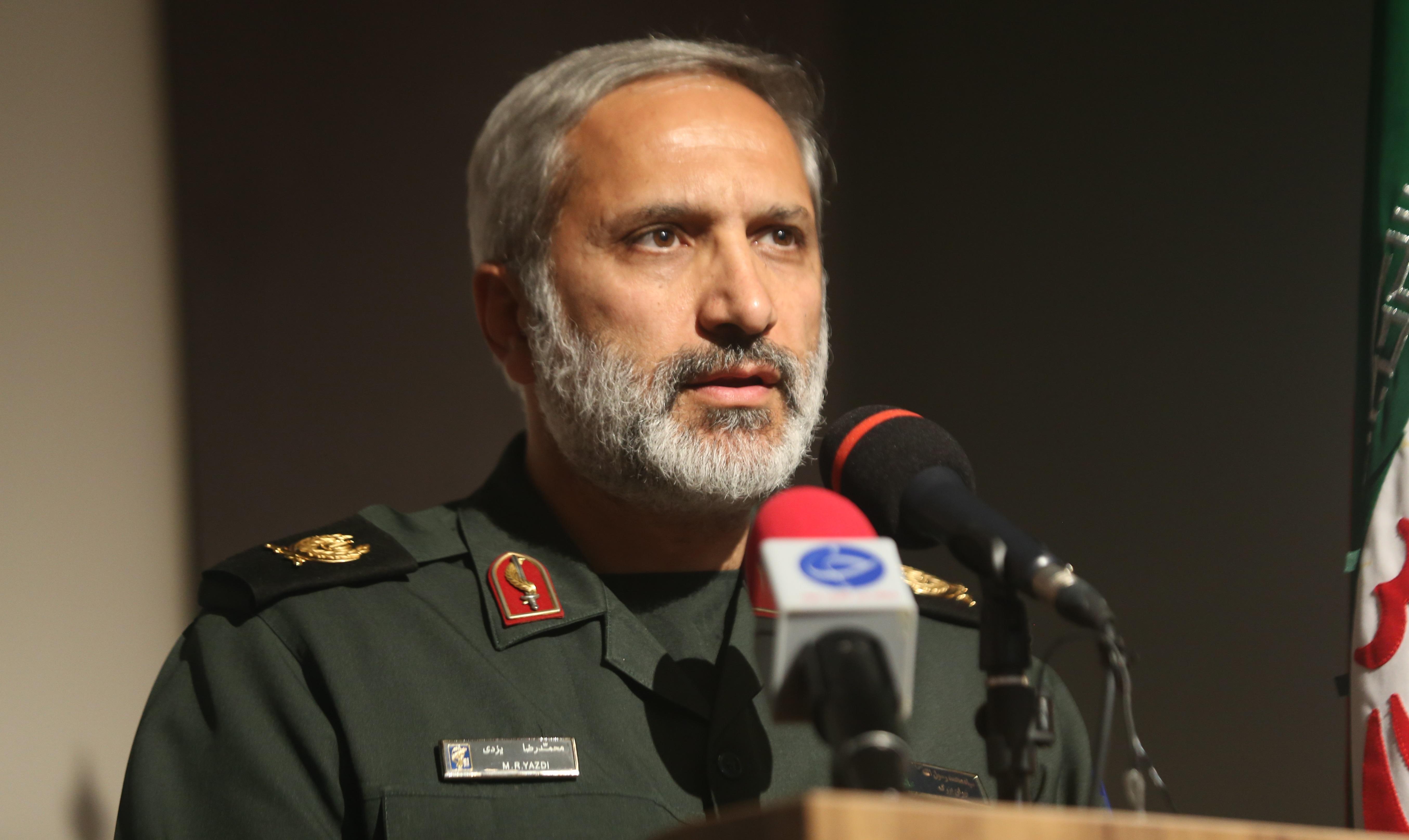 شهدا گنجینه‌های زلال معرفت هستند