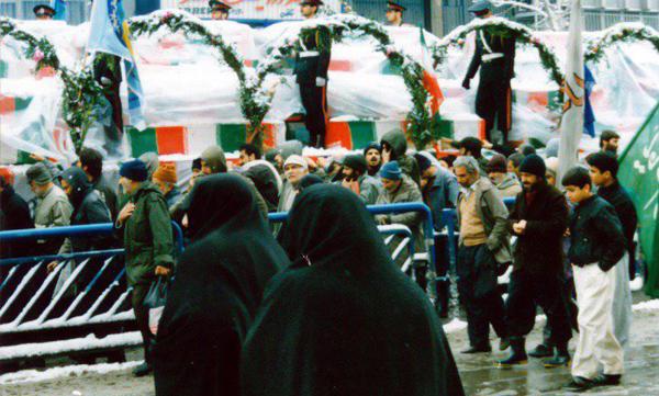 پدر و پسر بعد از ۲۰ سال در آغوش هم پیدا شدند