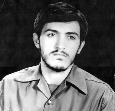 مگر پاسداری هم شد شغل؟