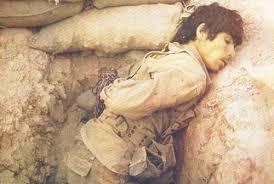 بستن دست شهدا توسط بعثی ها