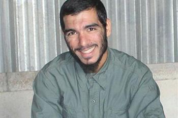 مدافع حرمی که به خواستگاری نرسید!