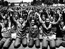 خدایا! پدر و مادر مارو بکش!