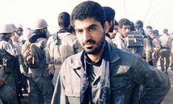 تصویر دیده‌ نشده از حاج‌ قاسم در جبهه‌