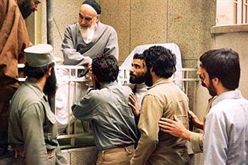 امام(ره): احمد!  شما را می گویند منافق هستی؟!