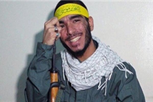 مزار شهید مدافع حرم در مسیر زائران اربعین