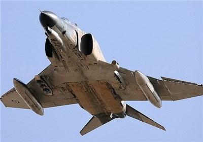 خلبانی که سرش را با کلاه بریدند